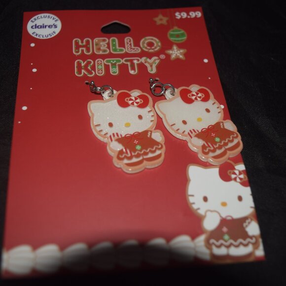 Clarie's Hello kitty gingerbread earrings - Picture 5 of 8